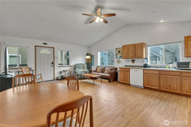 4516 Mattson Lane SE, Lacey, WA 98503