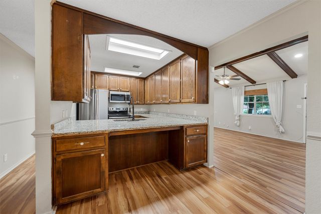 178 Norwood Drive, Woodway, TX 76712