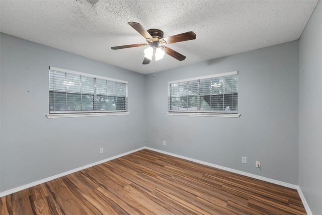 178 Norwood Drive, Woodway, TX 76712
