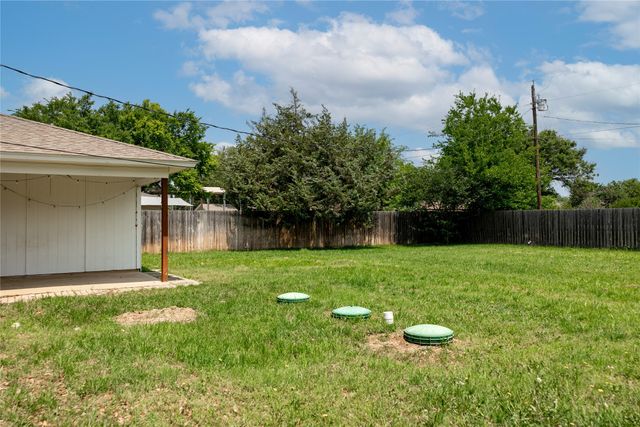 178 Norwood Drive, Woodway, TX 76712