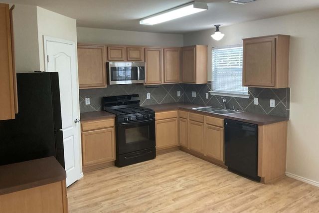 29607 Evergreen Hills Drive, Spring, TX 77386