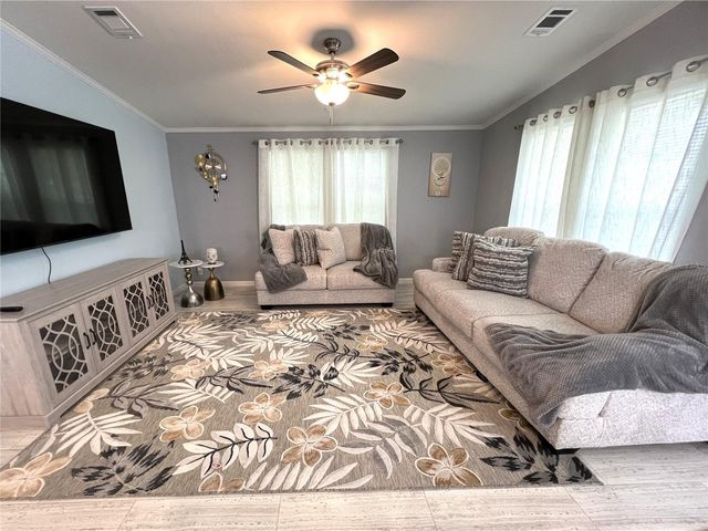 118 JANA CIRCLE, Auburndale, FL 33823
