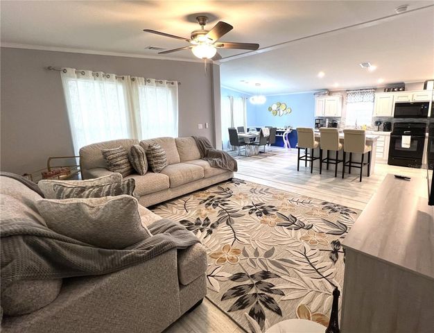 118 JANA CIRCLE, Auburndale, FL 33823
