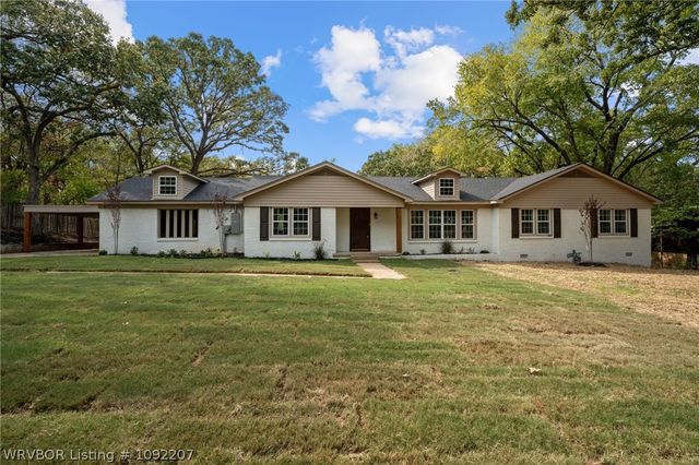 1447 N 52nd Street, Fort Smith, AR 72904
