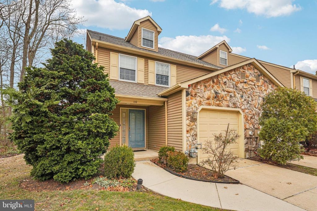 110 WAGONWHEEL CT, Marlton, NJ 08053