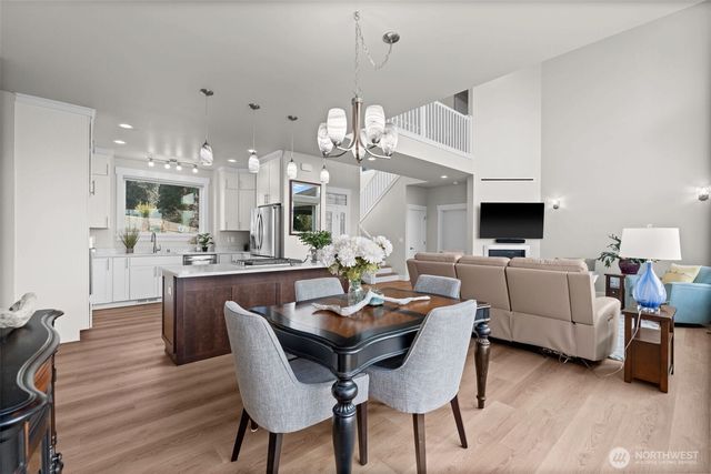 460 E Stretch Island Road S, Grapeview, WA 98546