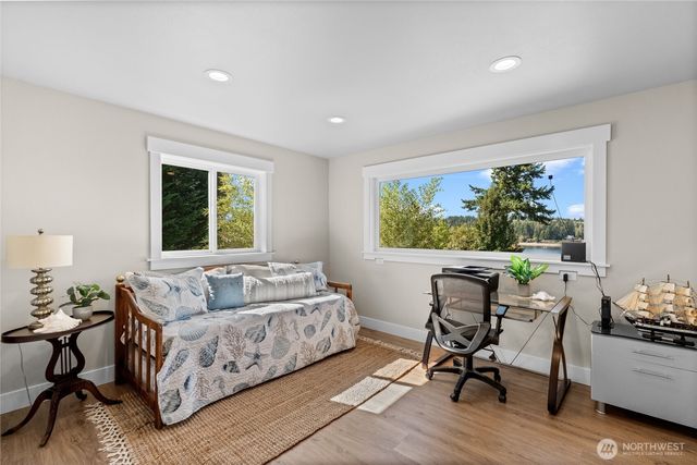 460 E Stretch Island Road S, Grapeview, WA 98546