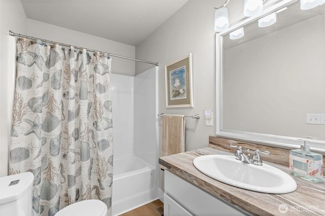 460 E Stretch Island Road S, Grapeview, WA 98546