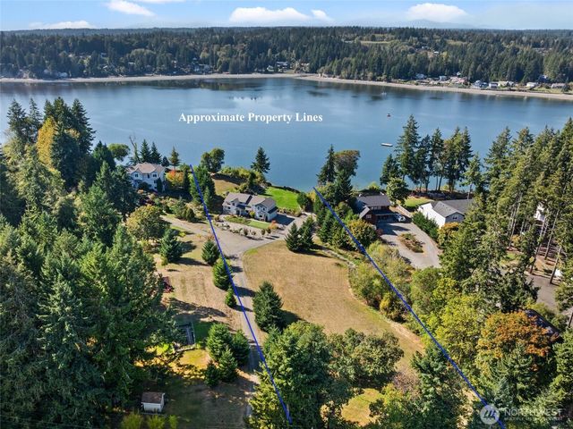 460 E Stretch Island Road S, Grapeview, WA 98546