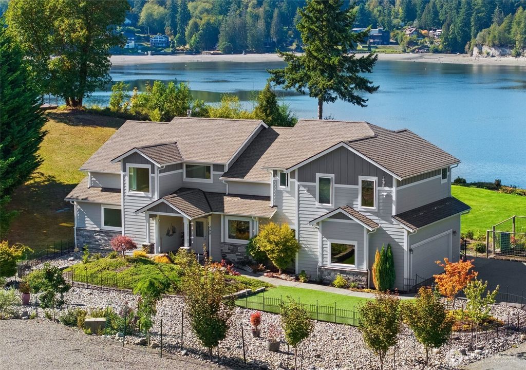 460 E Stretch Island Road S, Grapeview, WA 98546