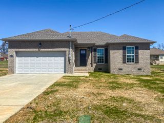 112 August Way, Shelbyville, TN 37160