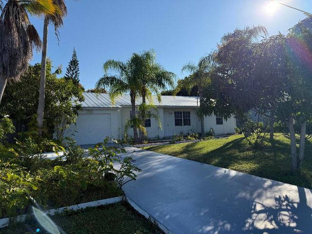 2451 SE Berkshire Boulevard, Port St. Lucie, Port St Lucie, FL 34952