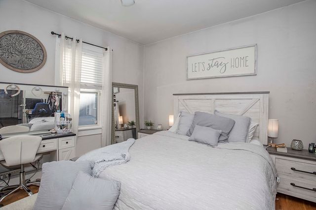 182 W 8th 1, Boston, MA 02127