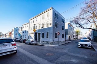 182 W 8th 1, Boston, MA 02127
