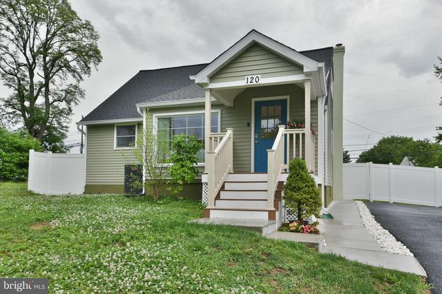 120 ORCHARD DR, Fallsington, PA 19054