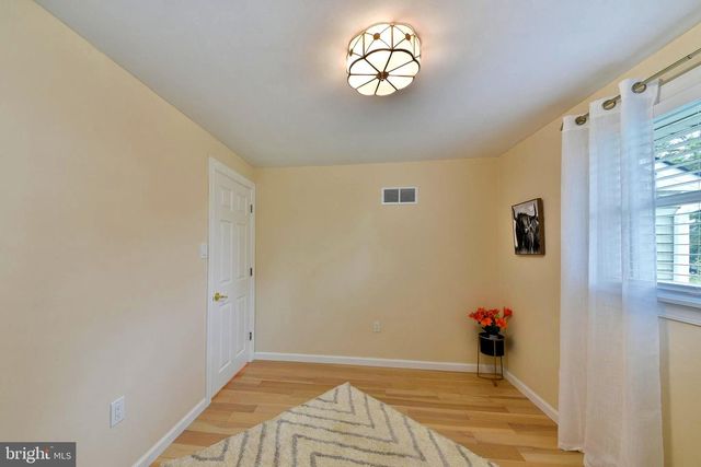 120 ORCHARD DR, Fallsington, PA 19054