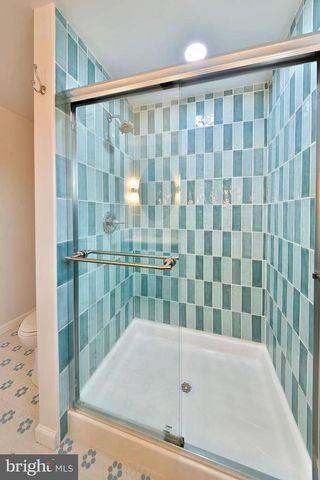 120 ORCHARD DR, Fallsington, PA 19054