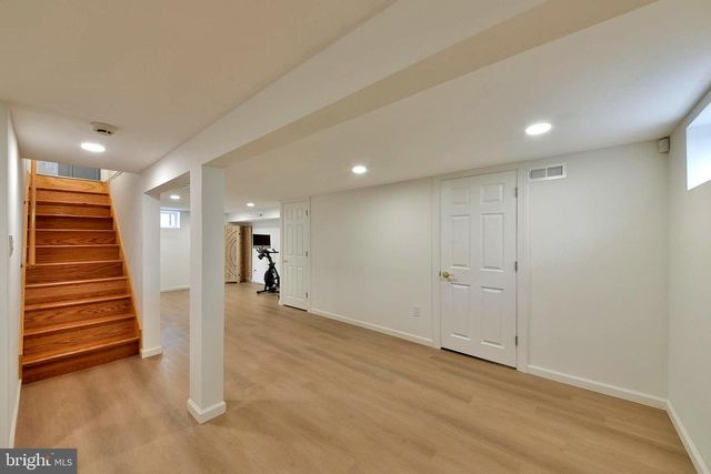 120 ORCHARD DR, Fallsington, PA 19054