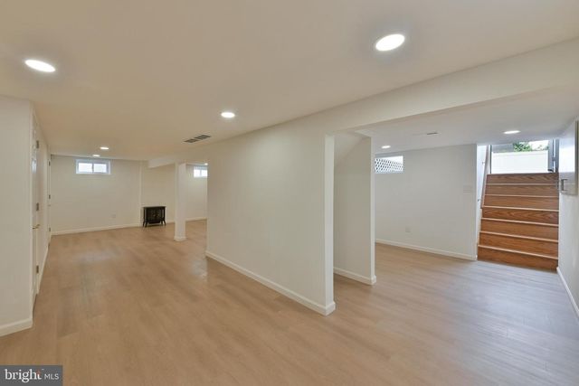 120 ORCHARD DR, Fallsington, PA 19054