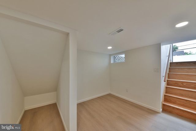 120 ORCHARD DR, Fallsington, PA 19054