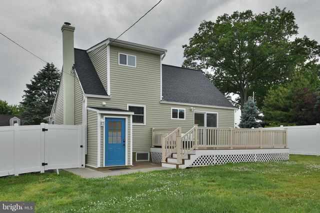 120 ORCHARD DR, Fallsington, PA 19054