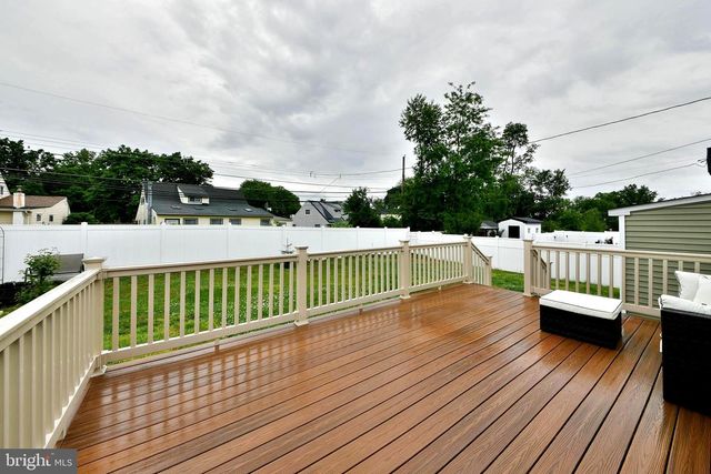 120 ORCHARD DR, Fallsington, PA 19054