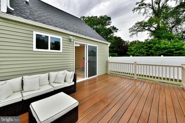 120 ORCHARD DR, Fallsington, PA 19054