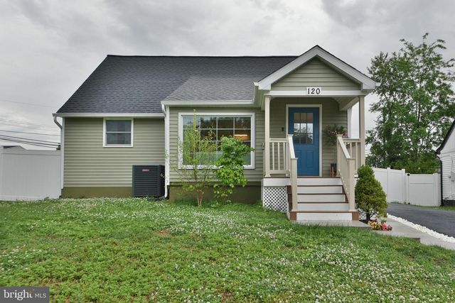 120 ORCHARD DR, Fallsington, PA 19054