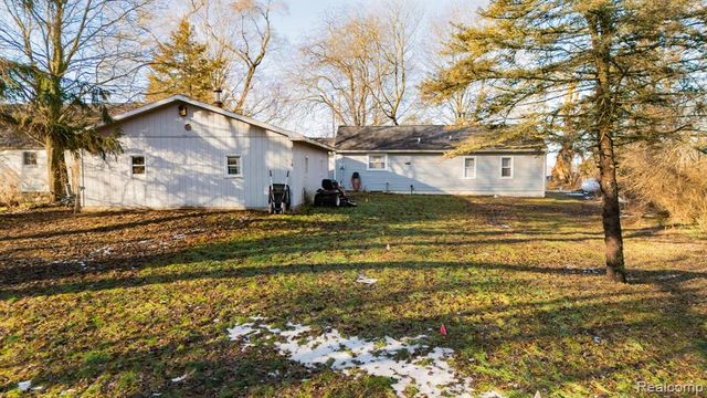 3048 Webberville Road, Webberville, MI 48892