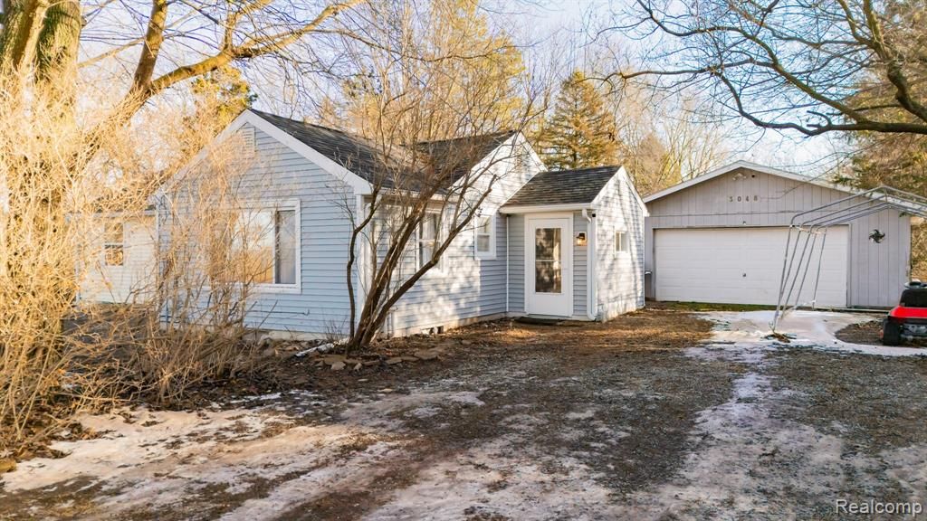 3048 Webberville Road, Webberville, MI 48892