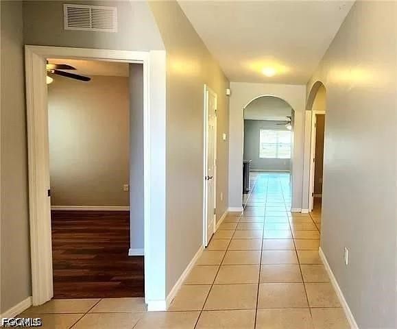 2625 Manzilla LN, Cape Coral, FL 33909