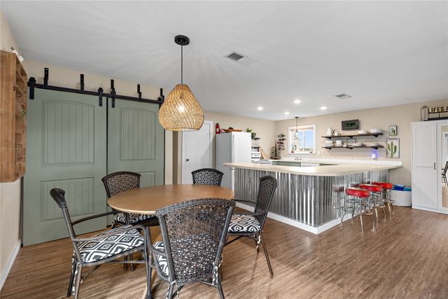 326 Moonshine Circle, Seymour, TX 76380