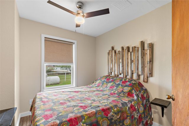 326 Moonshine Circle, Seymour, TX 76380