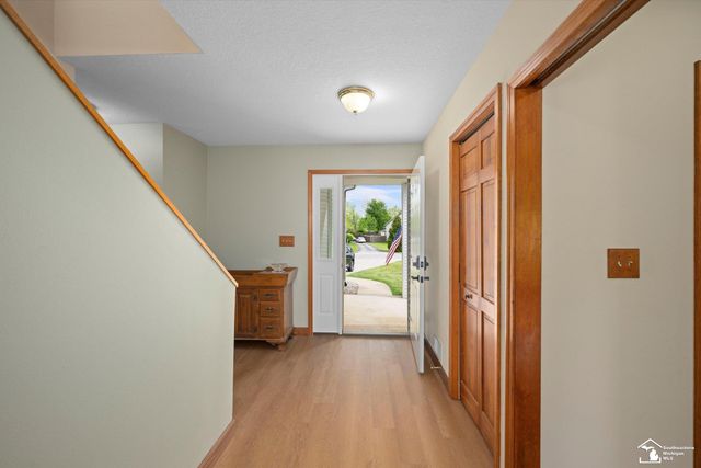 8085 Wadding Drive, Cambridge Twp, MI 49265