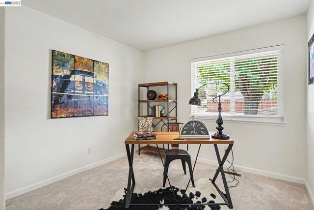 1283 Laguna St, Livermore, CA 94550