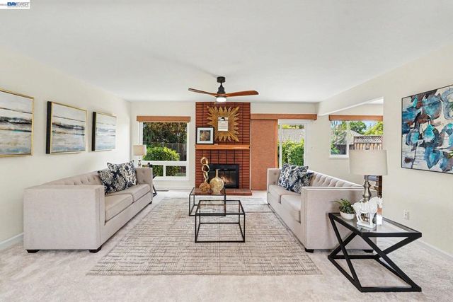 1283 Laguna St, Livermore, CA 94550