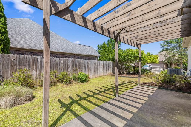 200 Garden Valley Loop, Little Rock, AR 72223