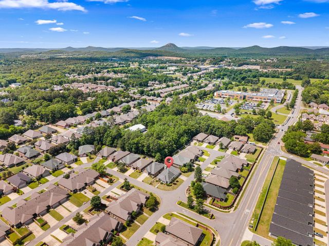200 Garden Valley Loop, Little Rock, AR 72223