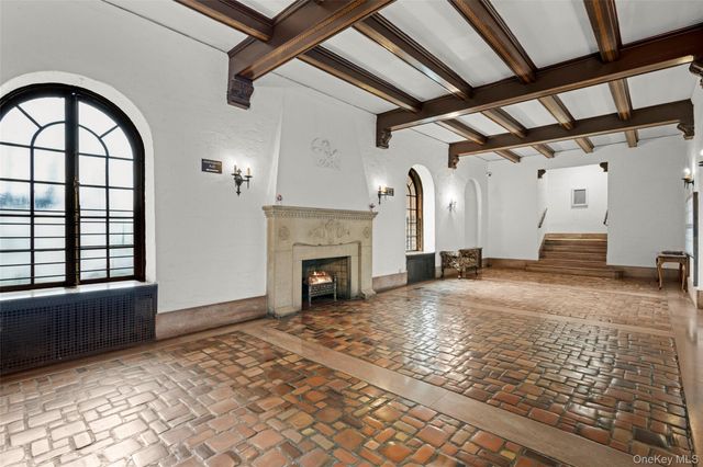 412 Munro Avenue 3F, Mamaroneck, NY 10543