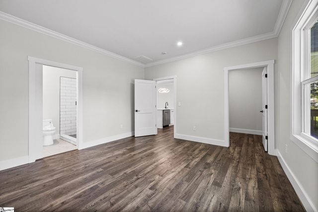 81 Palmetto Street, Clinton, SC 29325