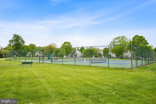 127 DEVONSHIRE CT, Sewell, NJ 08080