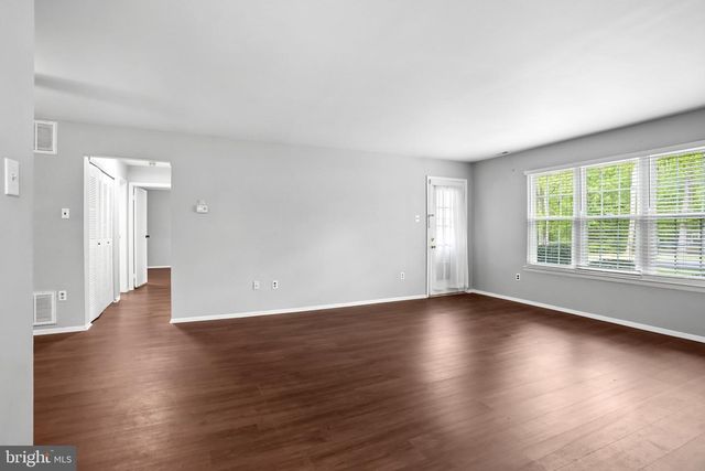 127 DEVONSHIRE CT, Sewell, NJ 08080