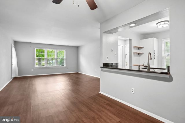 127 DEVONSHIRE CT, Sewell, NJ 08080