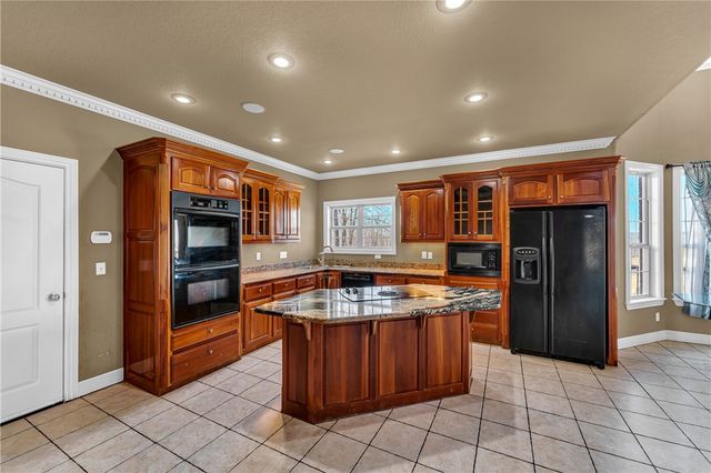 5112 Valhalla Street, Springdale, AR 72764