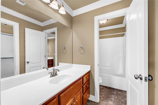 5112 Valhalla Street, Springdale, AR 72764