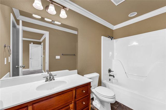 5112 Valhalla Street, Springdale, AR 72764