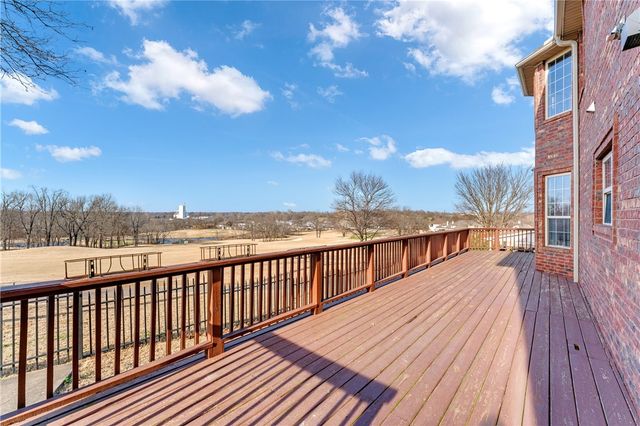 5112 Valhalla Street, Springdale, AR 72764