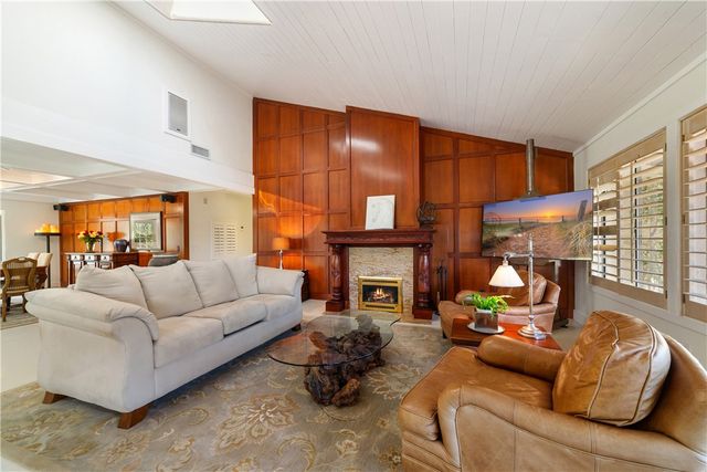 1138 Little Gopher Canyon, Vista, CA 92084