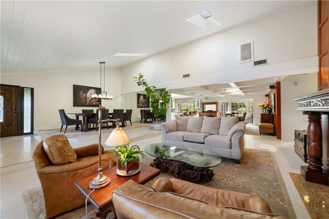 1138 Little Gopher Canyon, Vista, CA 92084