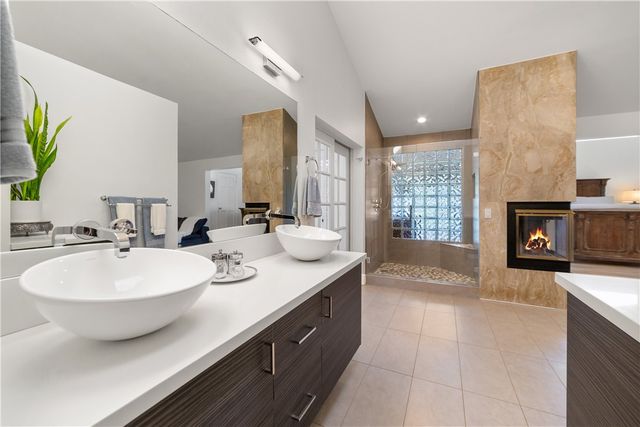 1138 Little Gopher Canyon, Vista, CA 92084